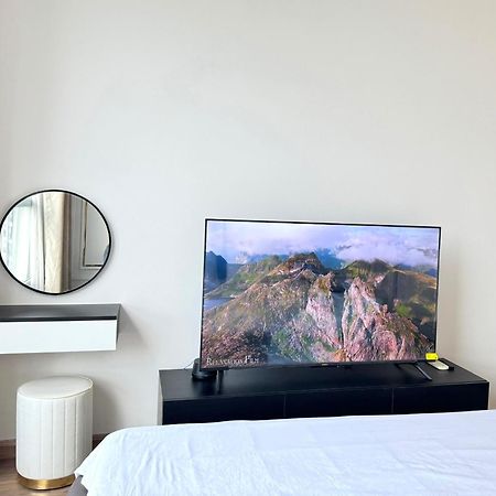 Landmark Luxury Residence - Luna Apartment Хошимін Екстер'єр фото