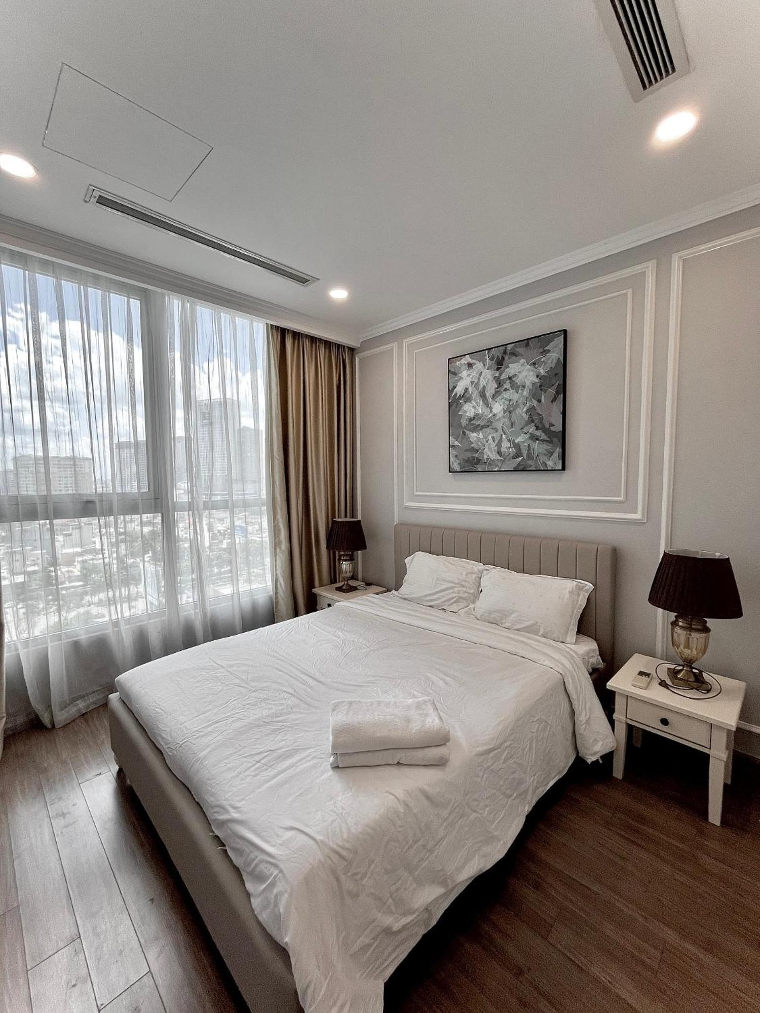 Landmark Luxury Residence - Luna Apartment Хошимін Екстер'єр фото